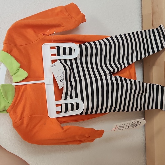 NWT Cat & Jack baby sz 3-6M pumpkin outfit striped pants set - Picture 4 of 4